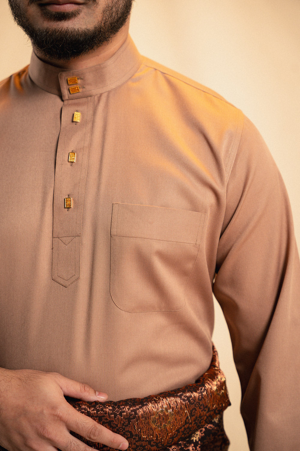 Baju Melayu Cekak Musang Modern