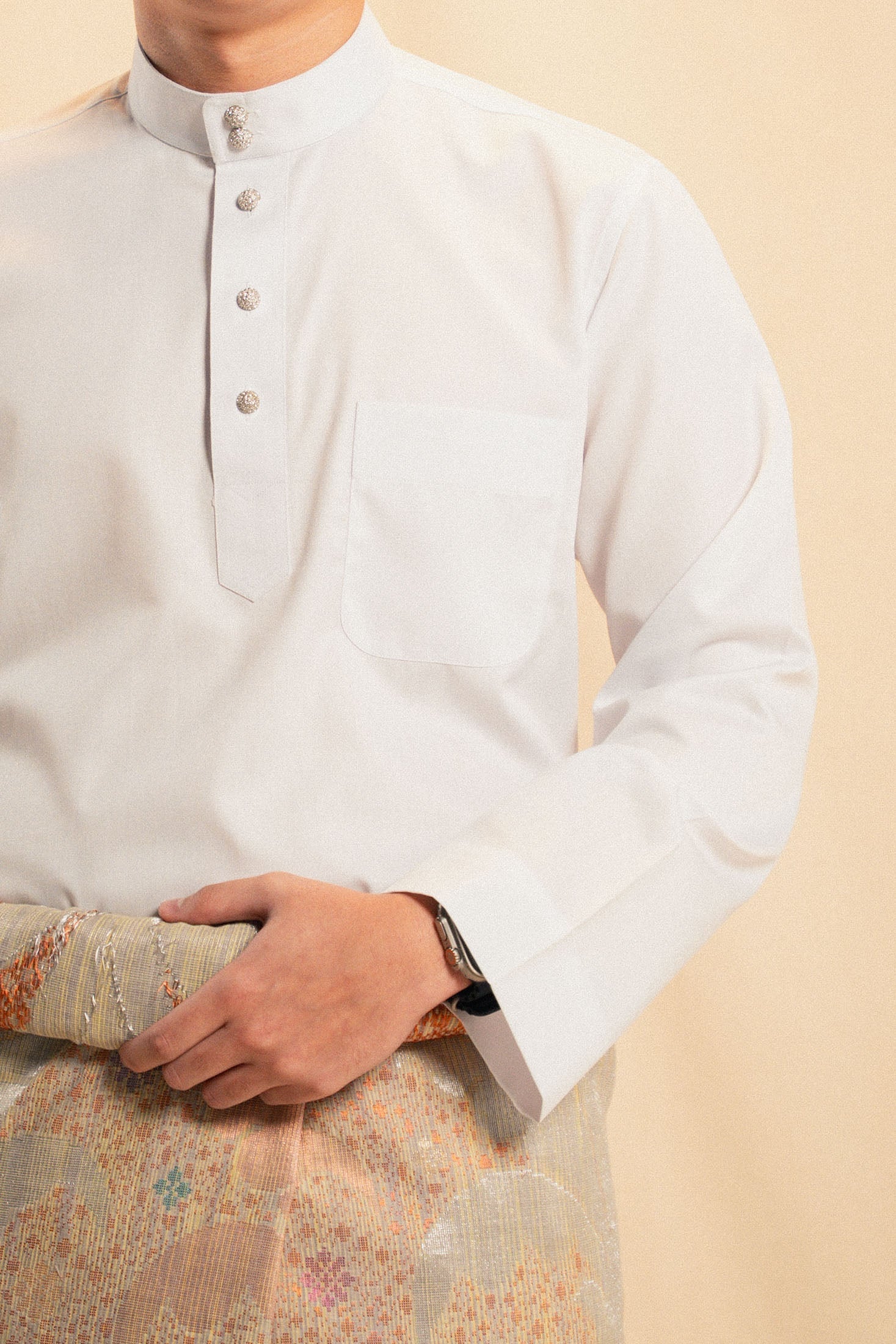 Baju Melayu Cekak Musang Modern