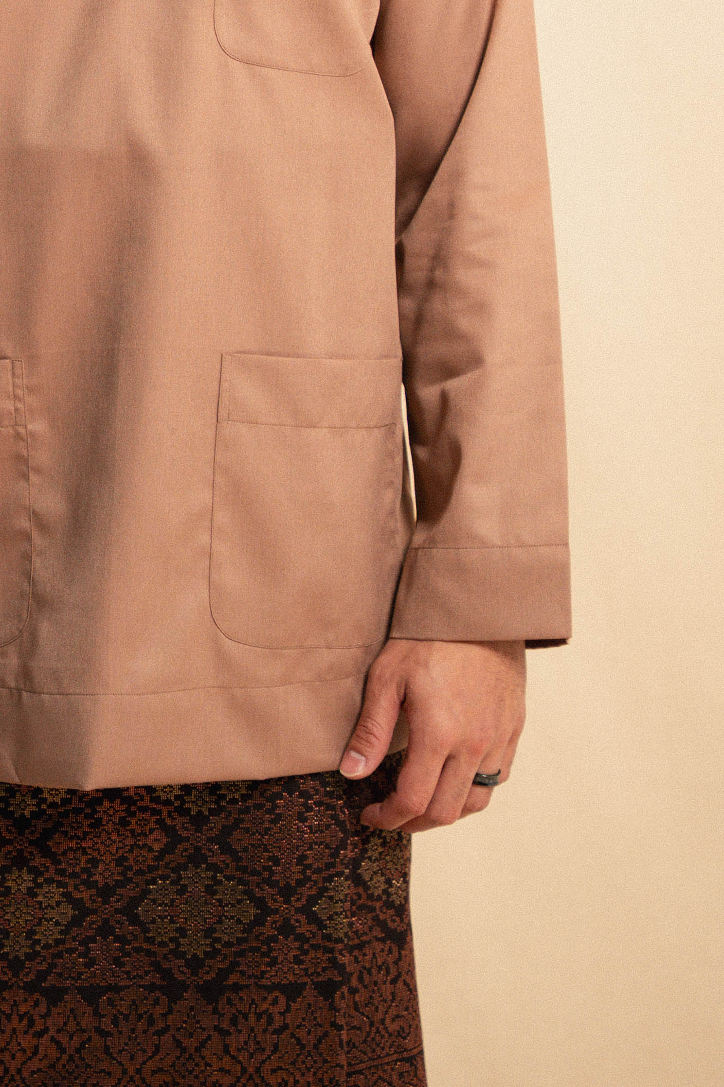 Baju Melayu Teluk Belanga Modern