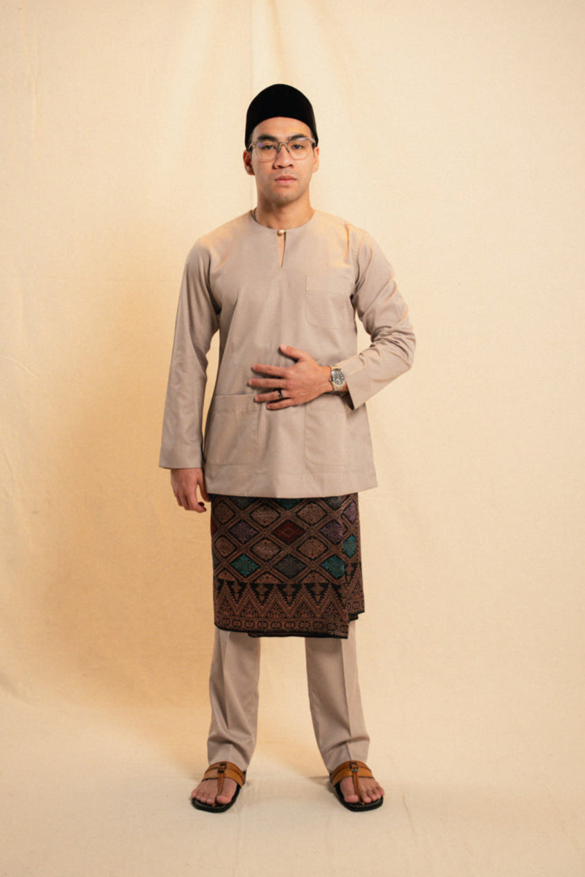Baju Melayu Teluk Belanga Modern