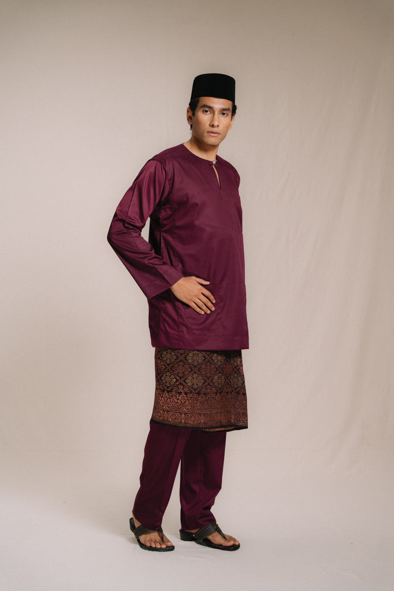 Baju Melayu Teluk Belanga Klasik
