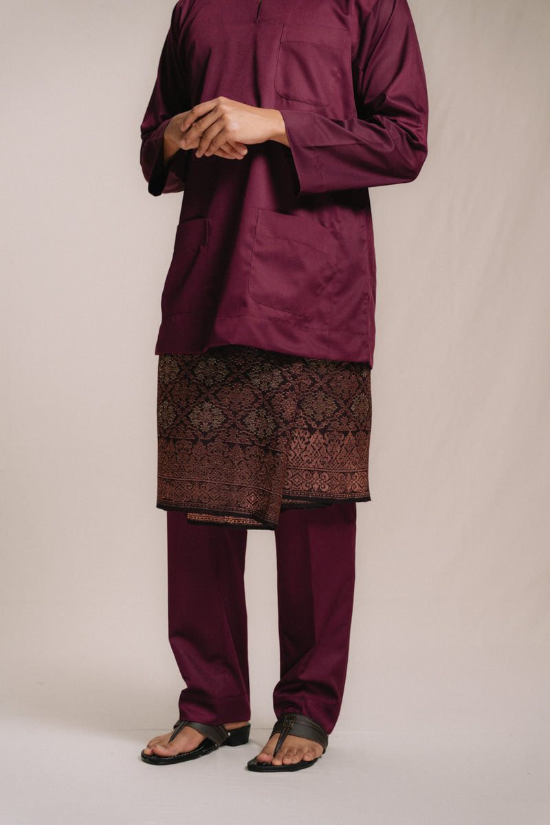 Baju Melayu Teluk Belanga Klasik