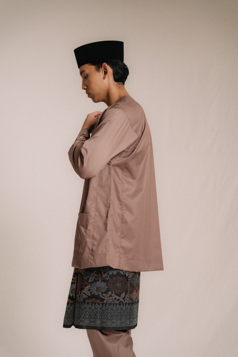 Baju Melayu Teluk Belanga Klasik