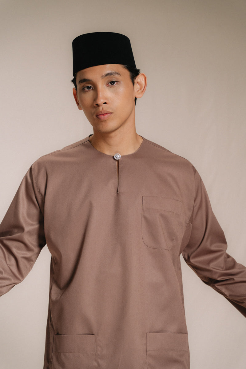 Baju Melayu Teluk Belanga Klasik