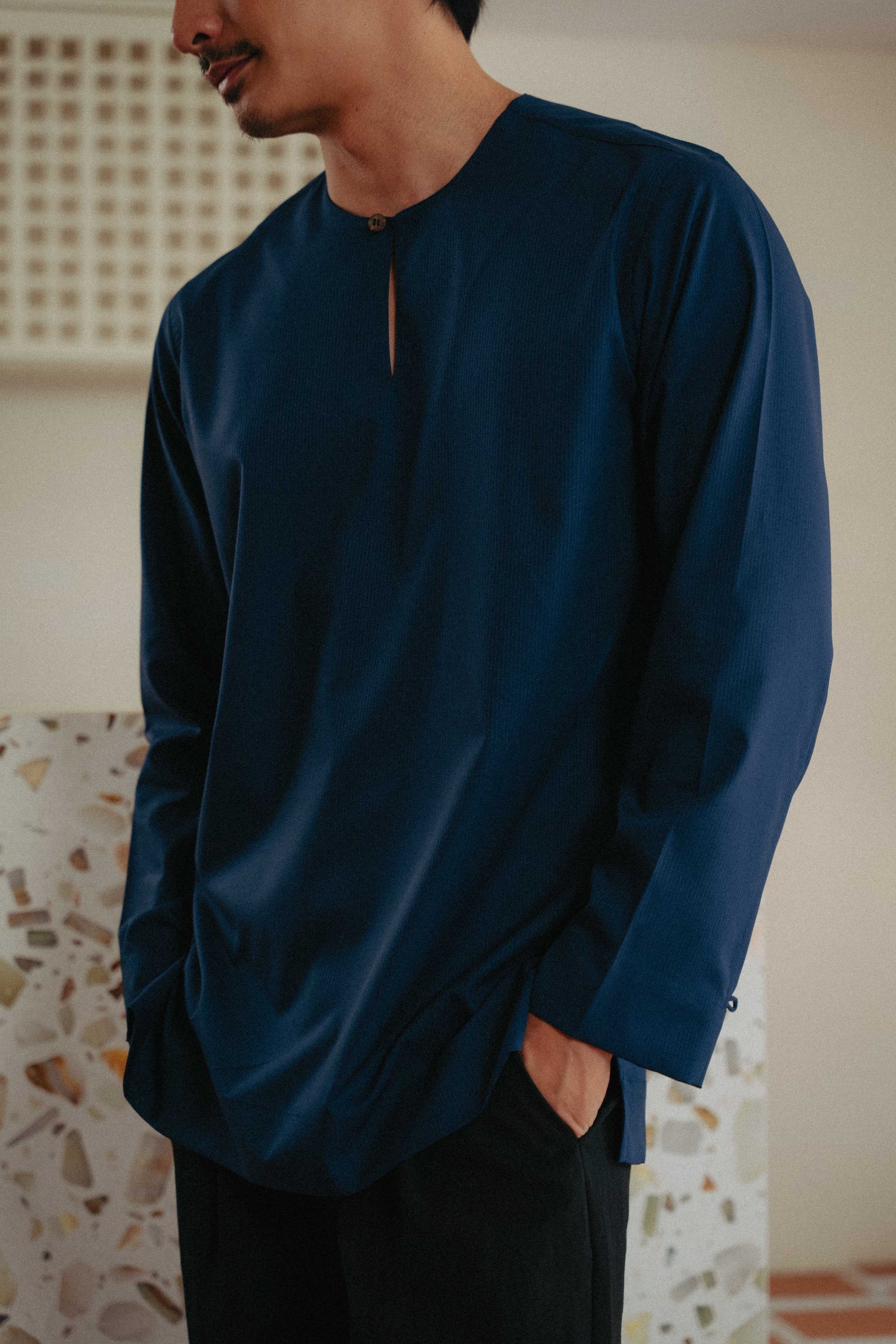 Zavian Top in Midnight