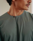 Zavian Top in Moss