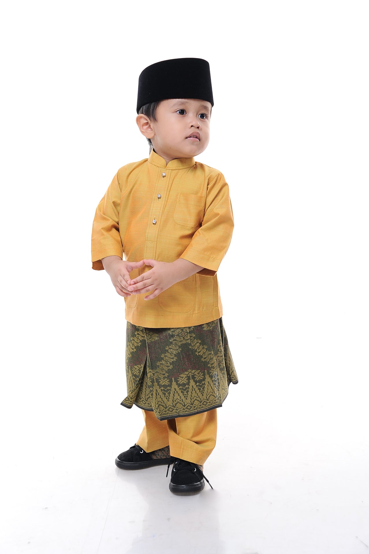 Baju Melayu Tenun Pahang Kid Orange Gold