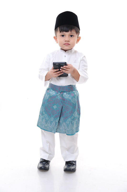 Baju Melayu Tenun Pahang Kid White